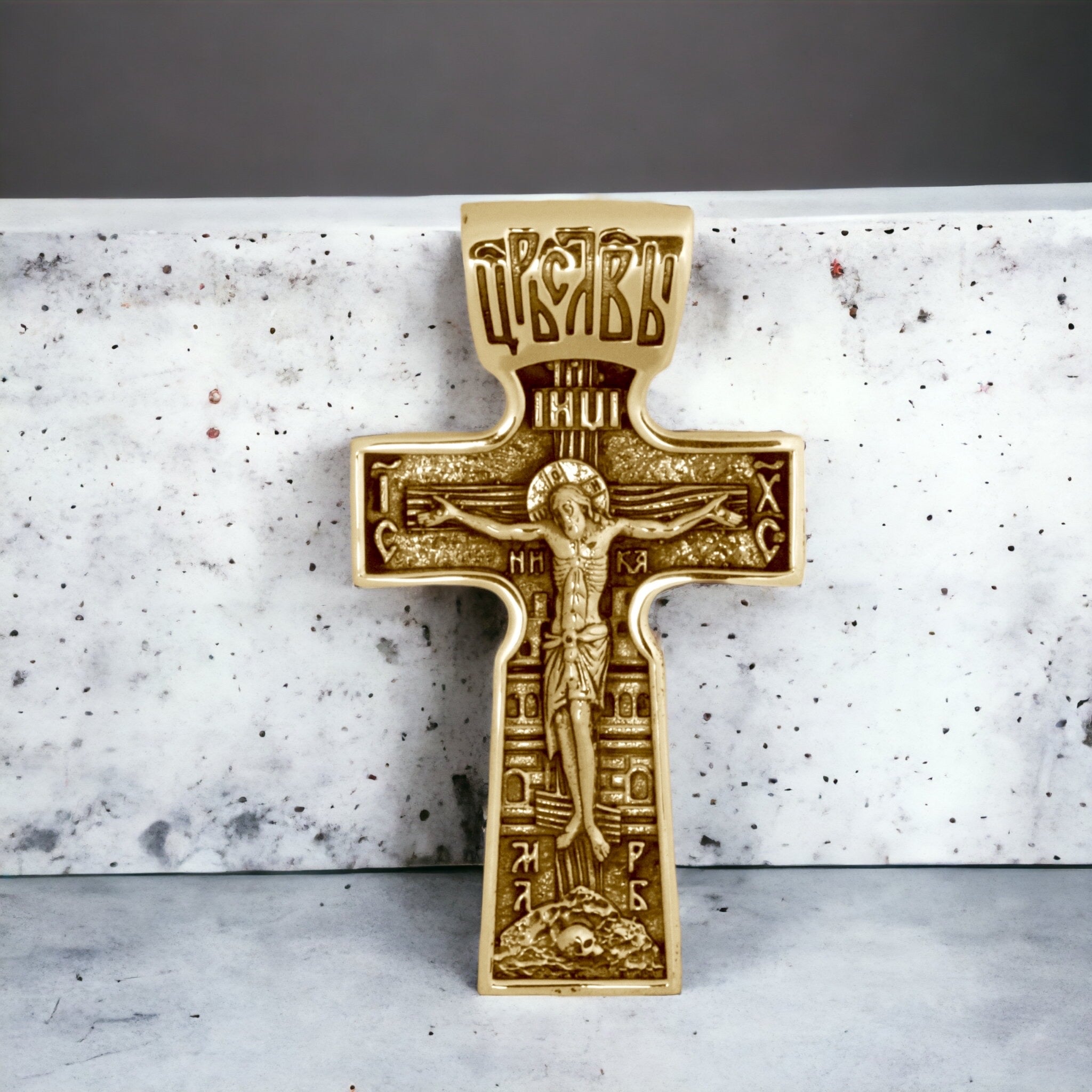 18k Yellow Gold Cross 002