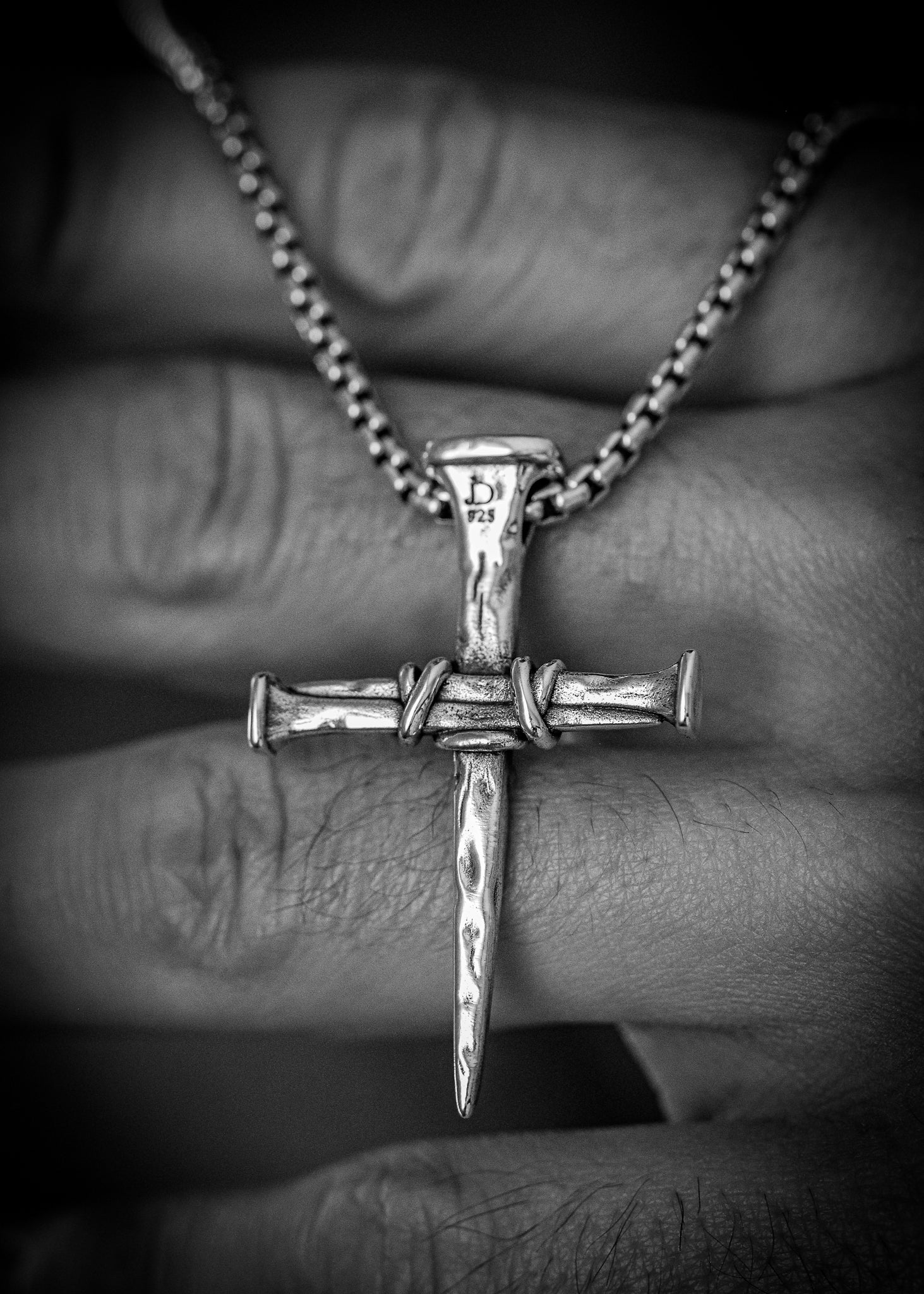Three Nails Cross Silver Pendant 001 - image 3